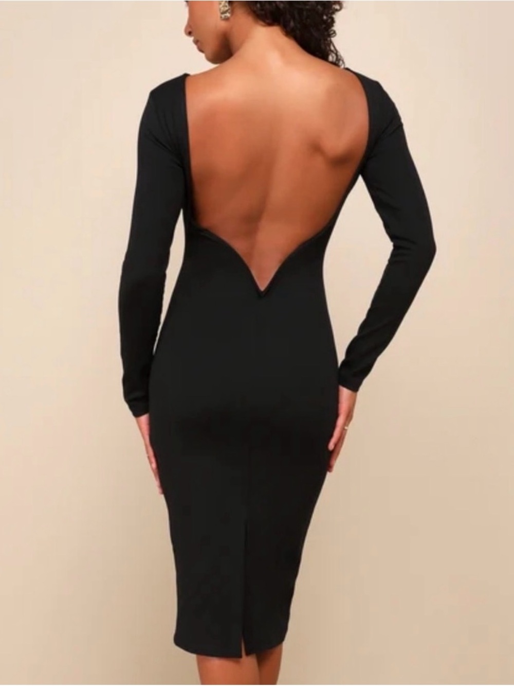 Lulu's Black Long-Sleeve Backless V-Back Midi Dress